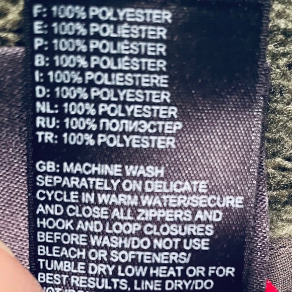 EUC - Northface Quarter Zip Heavy Fleece in Avocado Green - Large - Picture 4 of 6